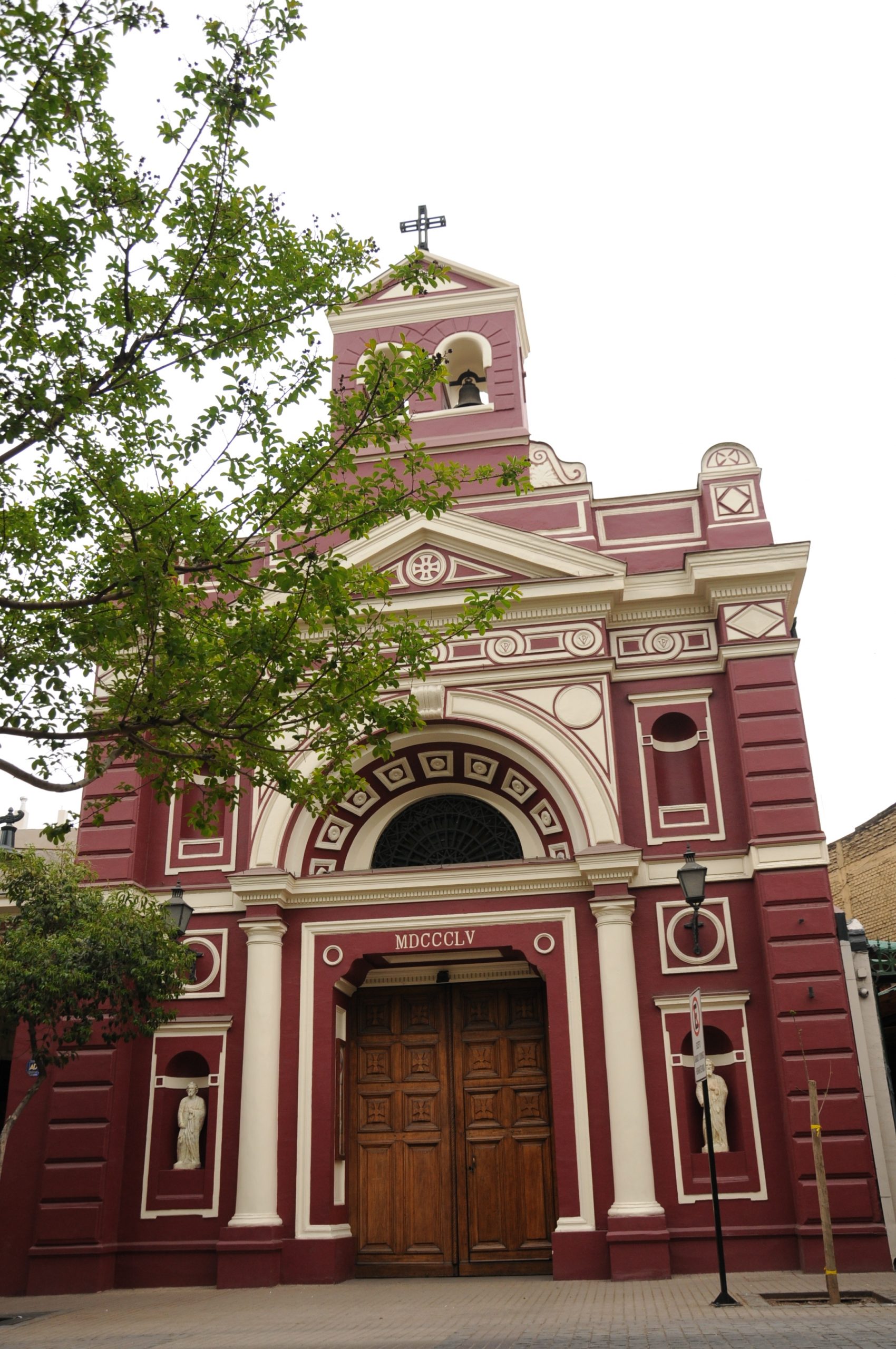 Iglesia de la Vera Cruz – Santiago Turismo